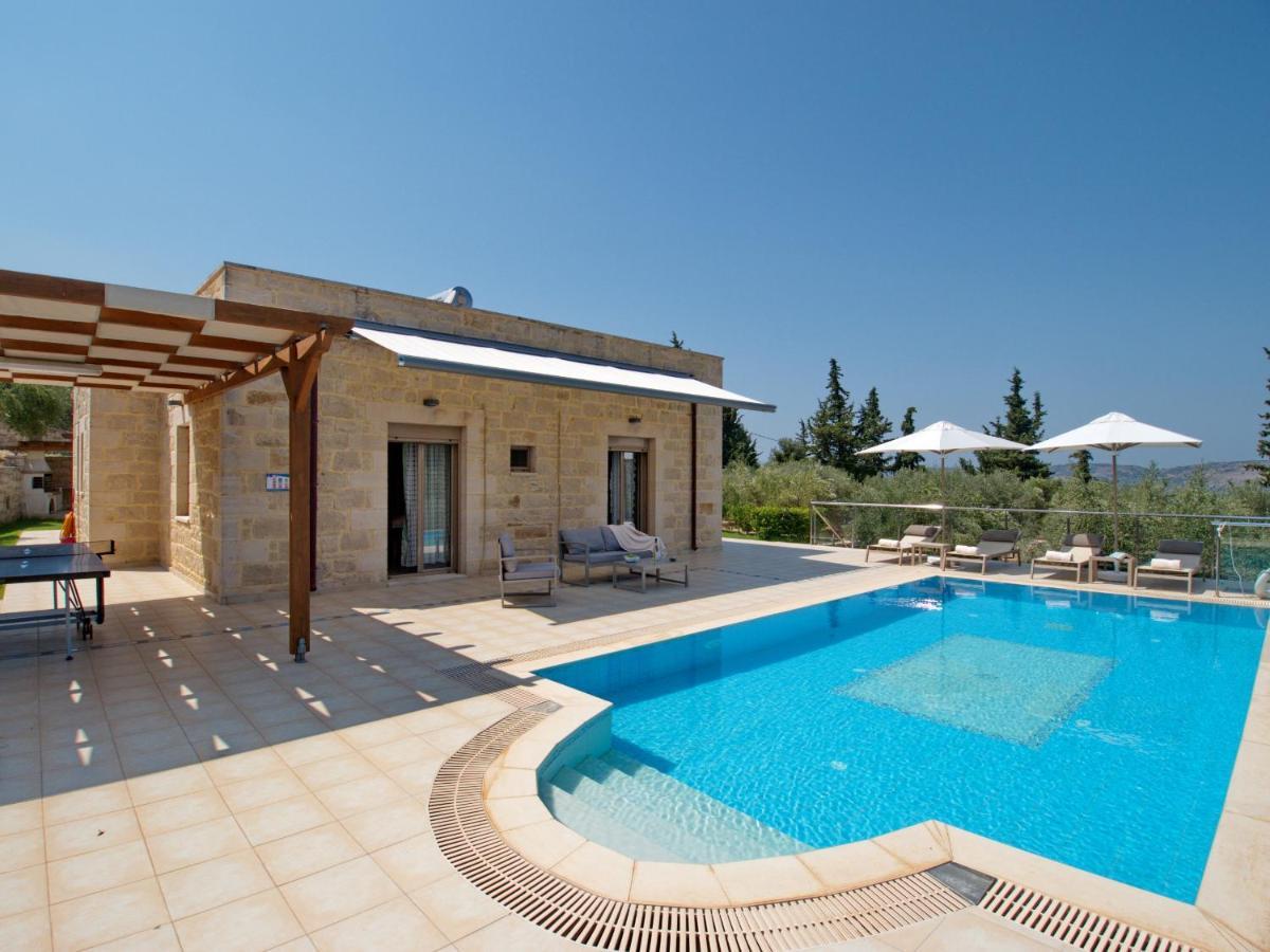 Villa Olivia With Pool Vrises Crete Alikampos エクステリア 写真